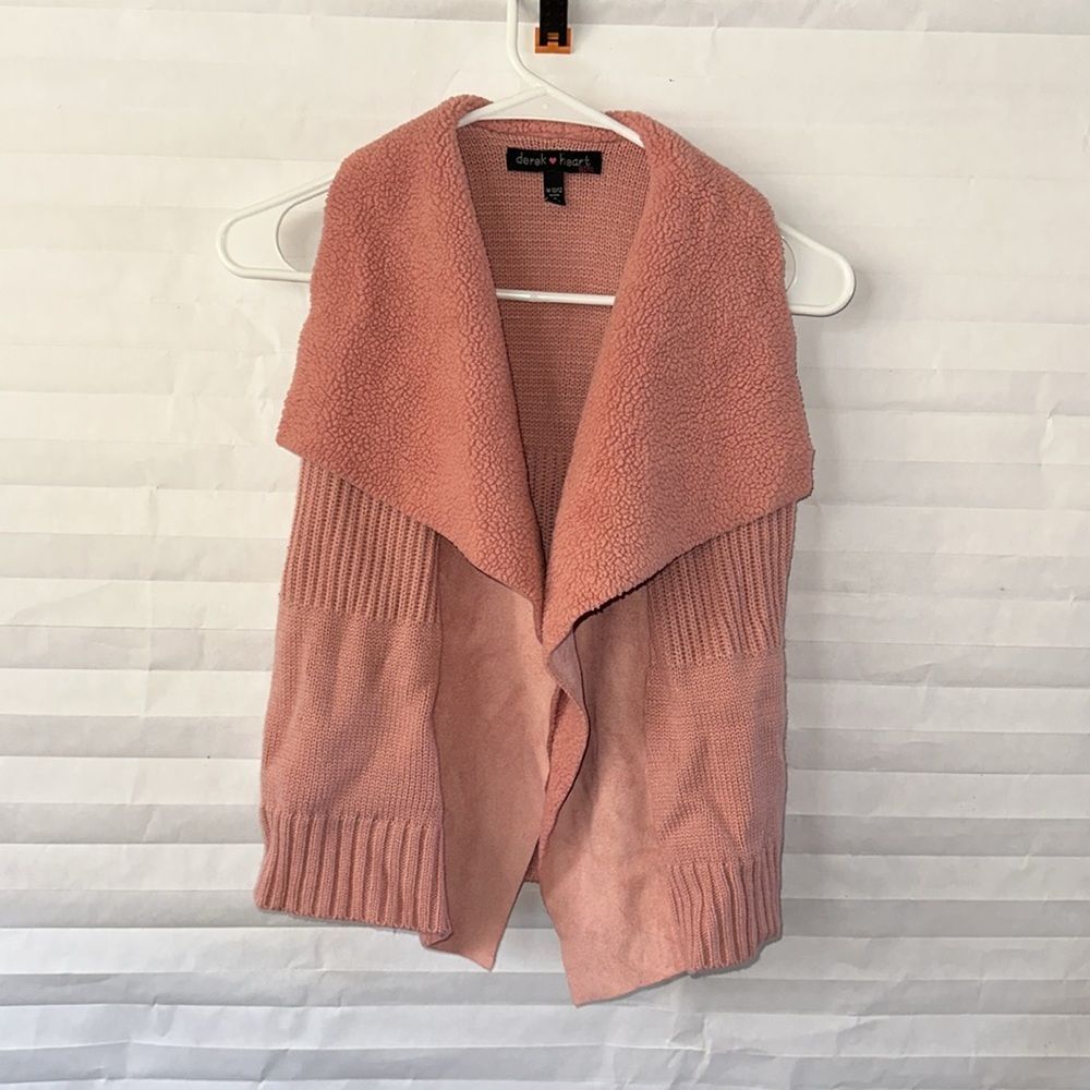Derek Heart Girls Pink Fleece Knit Vest Size M 10/12 Sleeveless Warm Cozy